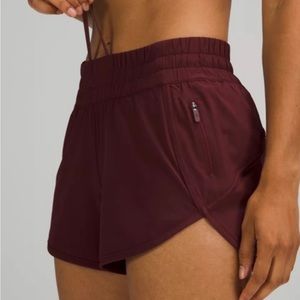 Lululemon Tracker Short 4’’